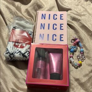Victoria Secret Gift Bundle Pink Body Care Set
